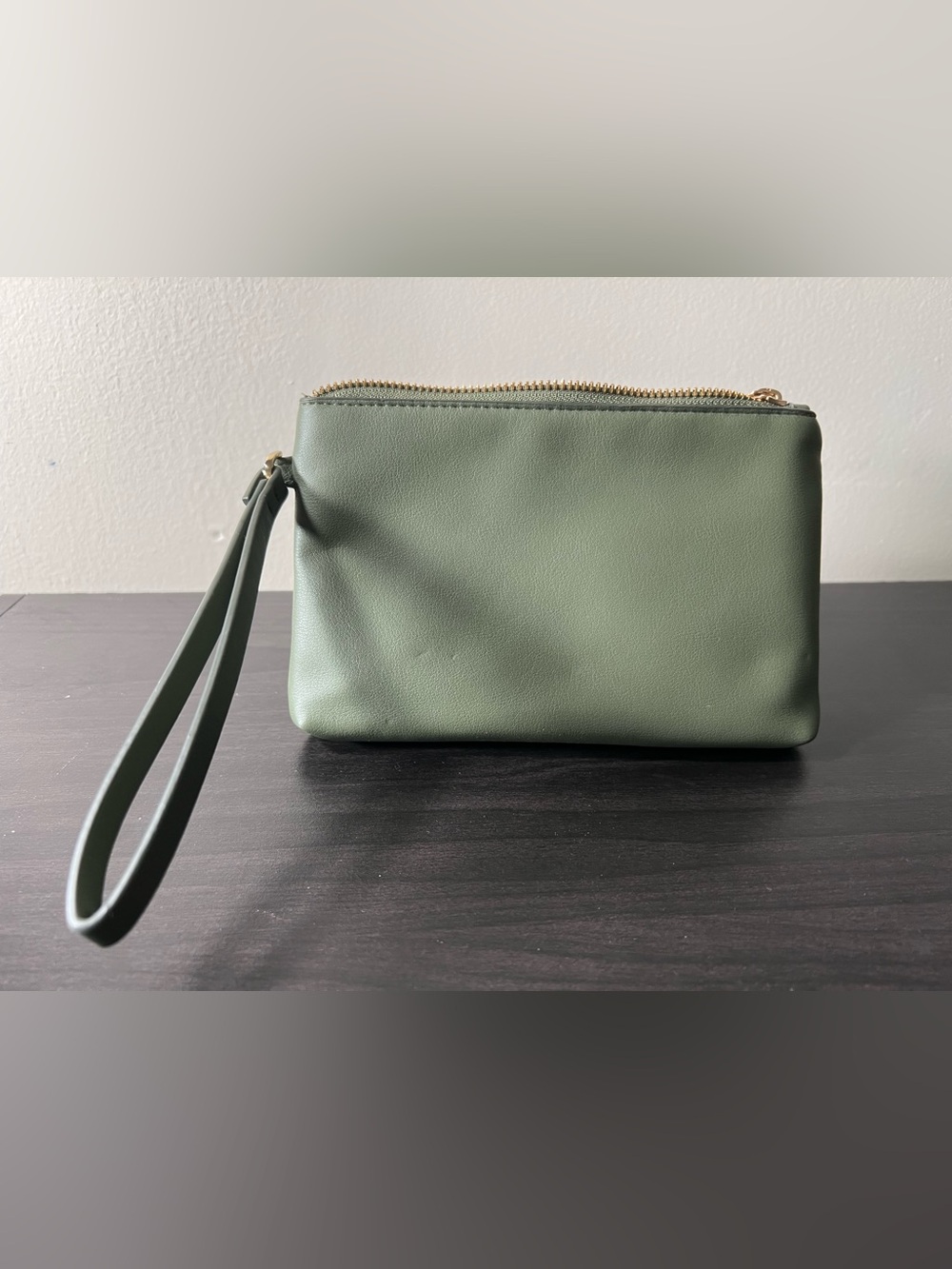 Green Wristlet